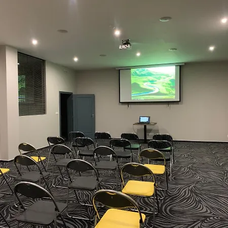 卡尔斯巴德公园酒店 酒店