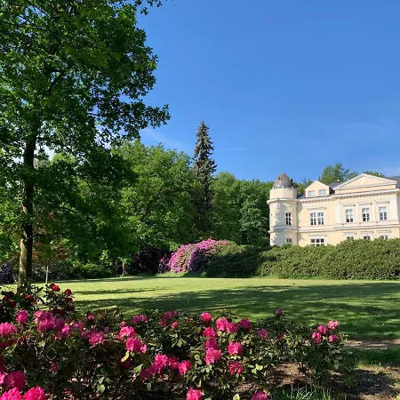 酒店 卡尔斯巴德公园酒店 Dalovice